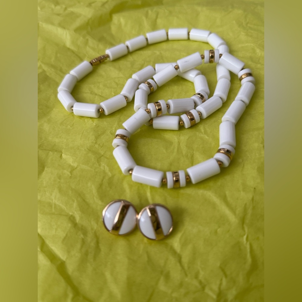 Vintage White and Gold Bead Necklace & Earring Set